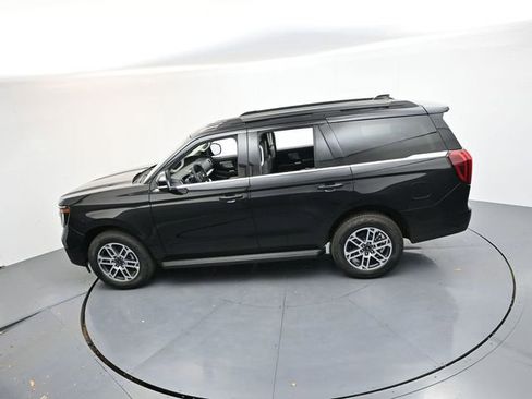 New 2026 Ford Expedition Active AWD/4WD image 23