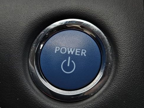 Used 2022 Toyota Highlander Limited FWD image 24