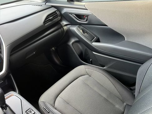 Used 2024 Subaru Crosstrek 2.0i Premium AWD/4WD image 13