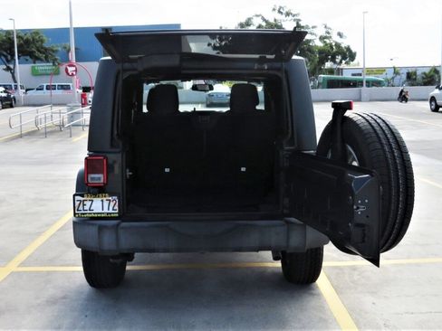 Used 2017 Jeep Wrangler Sport w/ Quick Order Package 24S image 8