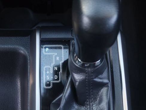 Used 2023 Toyota Tacoma SR5 AWD/4WD image 24