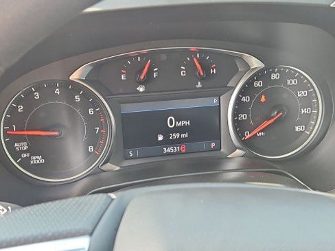 Used 2025 Chevrolet Blazer LT FWD image 12