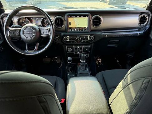 Used 2020 Jeep Wrangler Unlimited Willys image 7