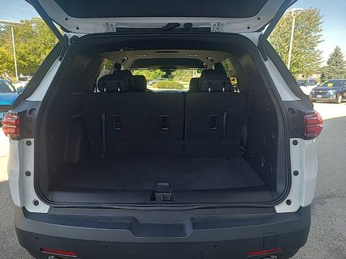 Used 2023 Chevrolet Traverse LT AWD/4WD image 22