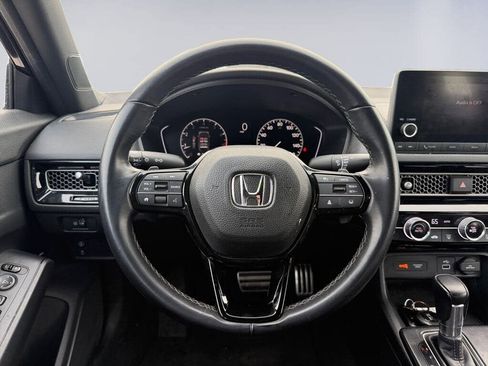 Used 2023 Honda Civic Sport image 12