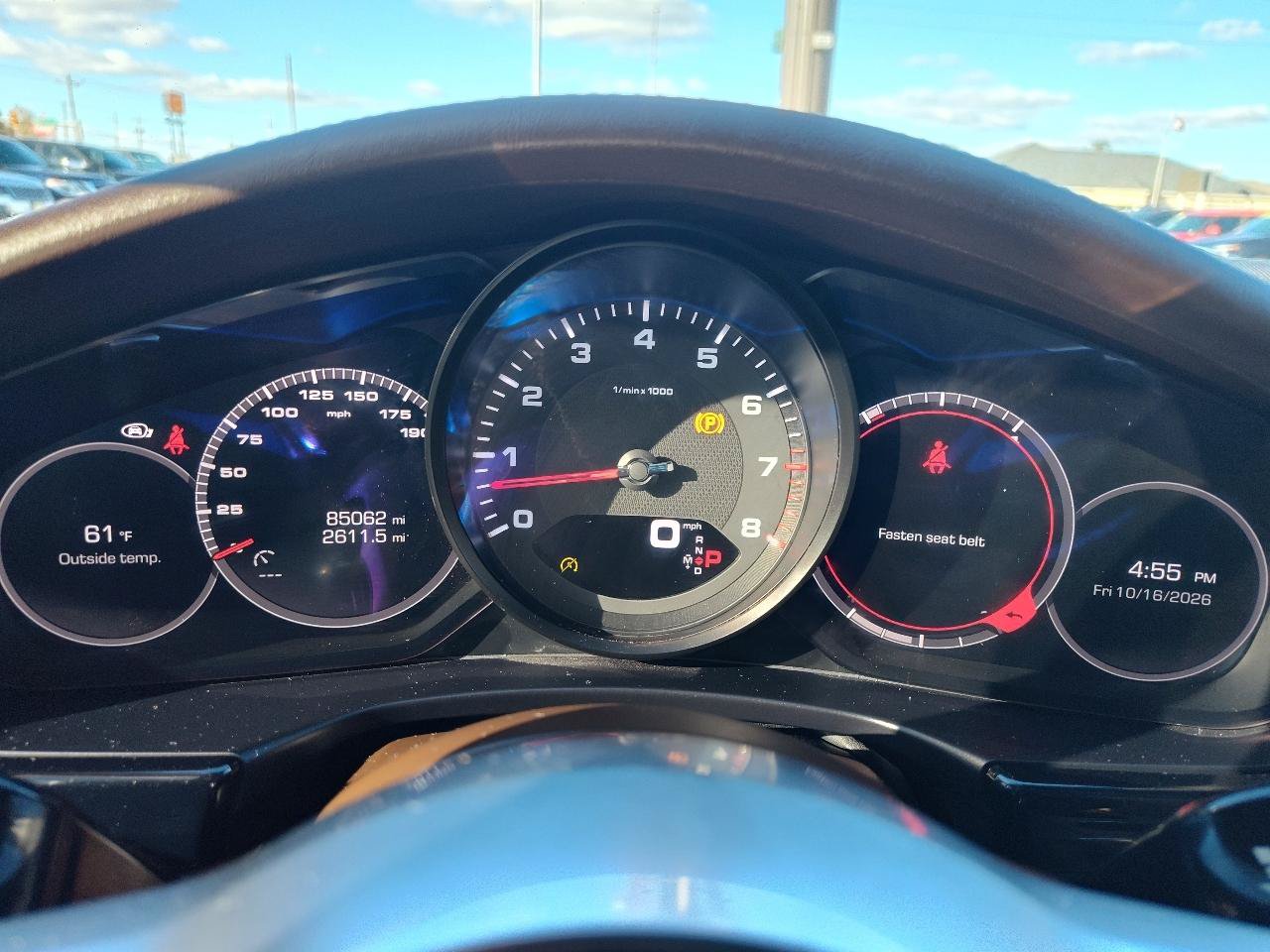 Used 2018 Porsche Panamera RWD image 25