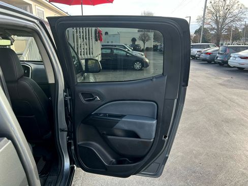 Used 2019 Chevrolet Colorado Z71 image 23