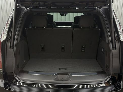 Used 2026 Cadillac Escalade Platinum Sport w/ LPO, ONYX Package image 13