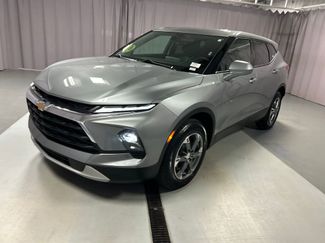 Used 2025 Chevrolet Blazer LT FWD video 3