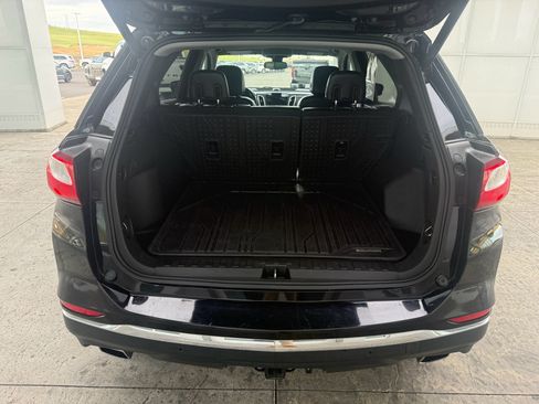 Used 2019 Chevrolet Equinox Premier AWD/4WD image 8