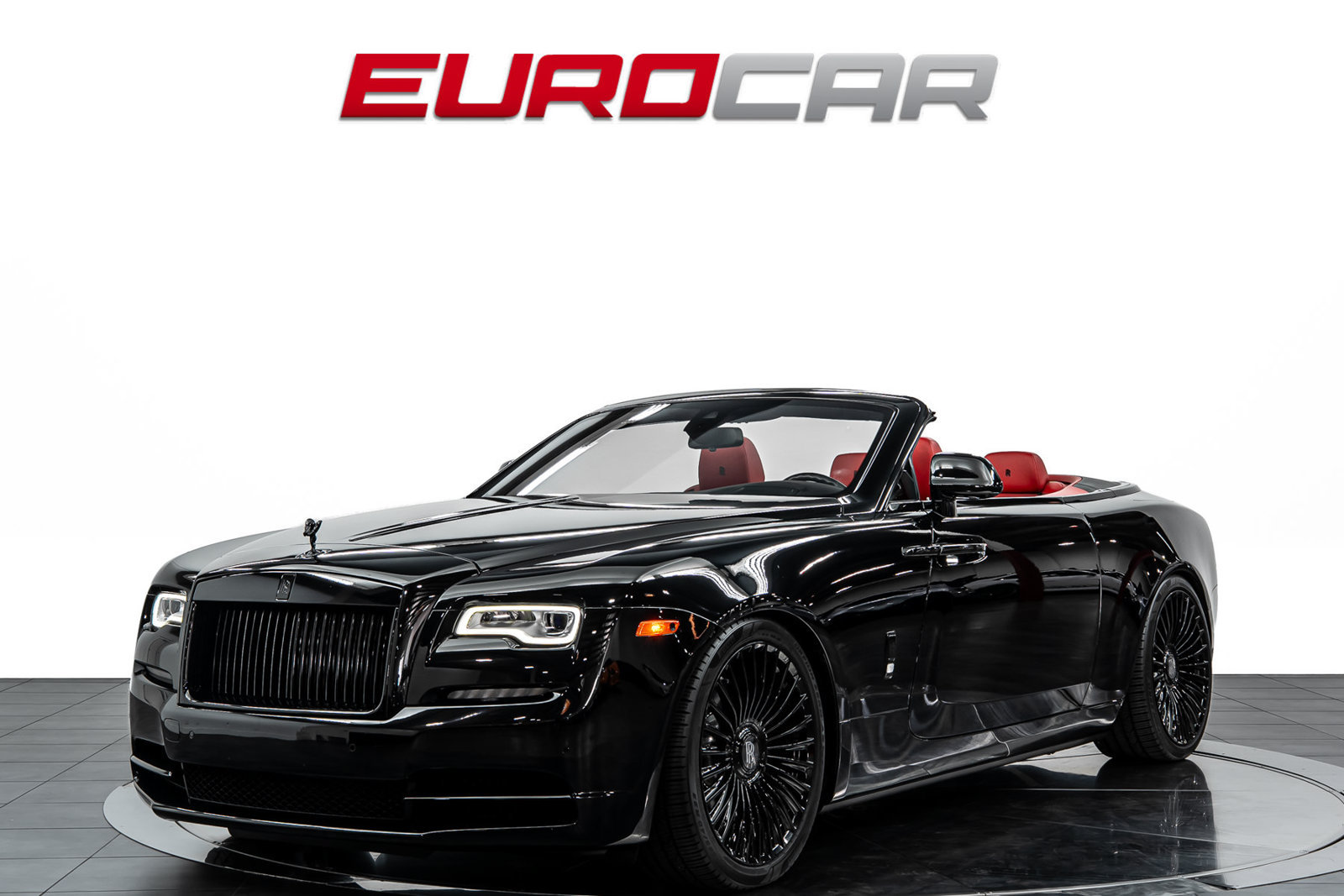 Used 2018 Rolls-Royce Dawn RWD image 1