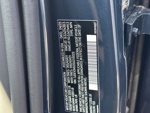 New 2025 Volvo EX90 Plus AWD/4WD image 23