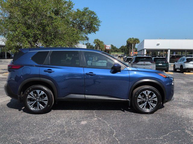 Certified 2023 Nissan Rogue SV FWD image 3