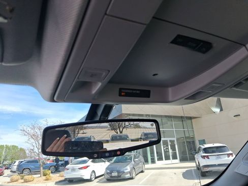 Used 2018 Chevrolet Silverado 1500 LT w/ All Star Edition image 9