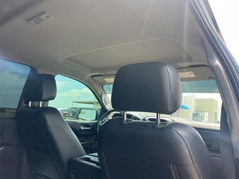 Used 2020 Chevrolet Silverado 1500 RST w/ Texas Edition RWD image 11
