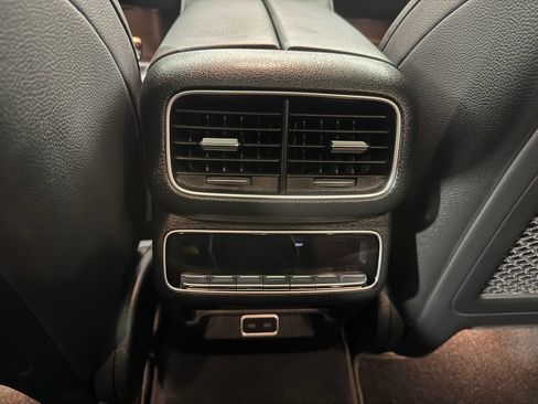 Used 2026 Mercedes-Benz GLS 450 4MATIC image 37