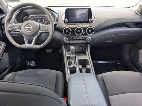 Used 2025 Nissan Sentra SV FWD image 25