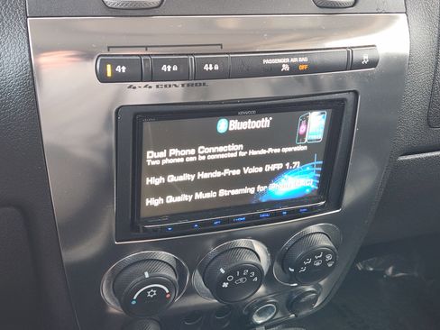 Used 2007 HUMMER H3 Luxury image 17