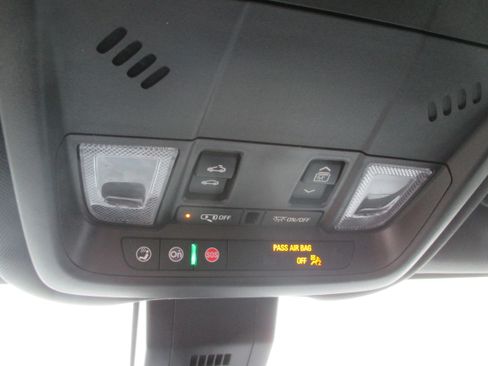 Used 2023 Chevrolet Equinox RS w/ LPO, Floor Liner Package image 28