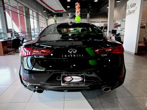 Used 2022 INFINITI Q60 3.0t Luxe w/ Essential Package image 6