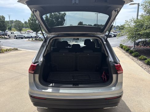 Used 2019 Volkswagen Tiguan S w/ Driver Assistance Package FWD image 30