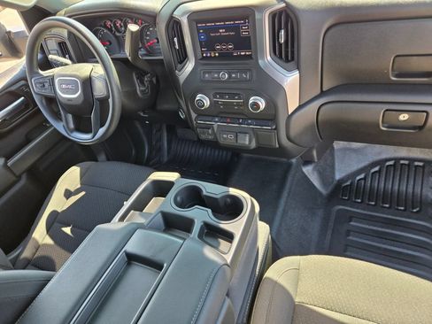 Used 2025 GMC Sierra 2500 Pro RWD image 15