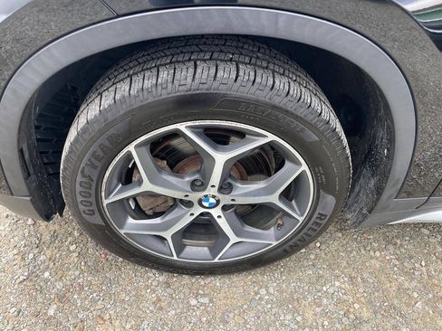 Used 2017 BMW X1 xDrive28i AWD/4WD image 29