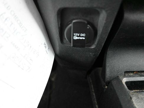 Used 2012 RAM 1500 Express image 17