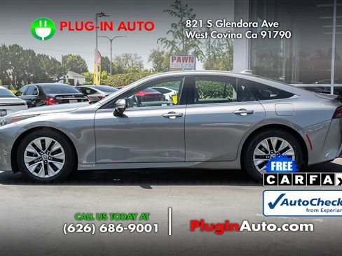 Used 2023 Toyota Mirai w/ Advanced Technology Package RWD image 5