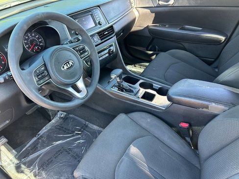 Used 2017 Kia Optima LX w/ Option Group 014 image 17