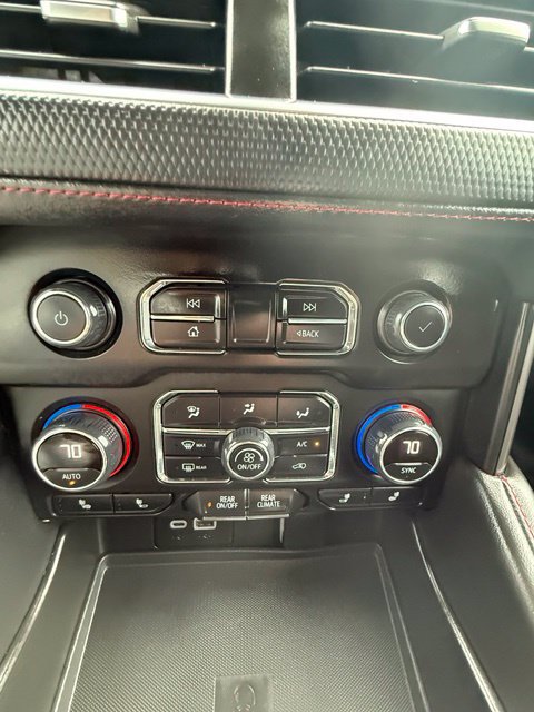 Used 2023 Chevrolet Suburban RST w/ Luxury Package AWD/4WD image 15