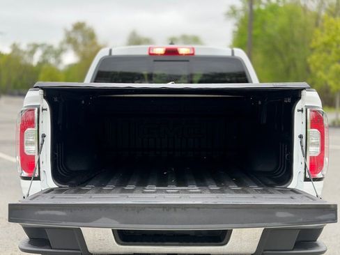 Used 2018 GMC Canyon SLT w/ Driver Alert Package AWD/4WD image 6