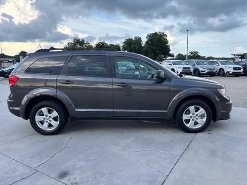 Used 2016 Dodge Journey SE w/ Popular Equipment Group AWD/4WD image 3