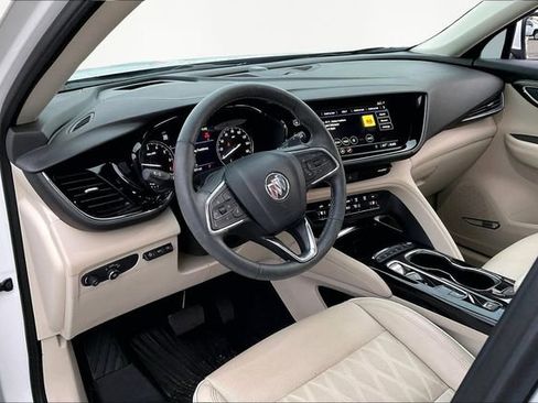 Used 2023 Buick Envision Avenir image 12