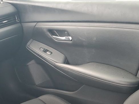 Used 2024 Nissan Sentra SV FWD image 13