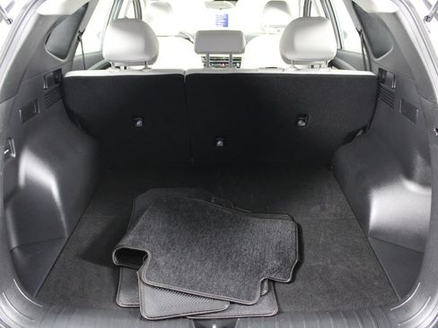 Certified 2025 Hyundai Tucson SE FWD image 17
