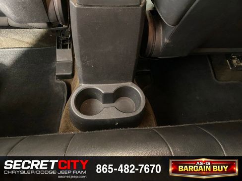 Used 2015 Jeep Compass Latitude w/ Sun/Sound Group AWD/4WD image 23
