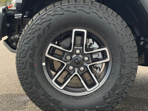 New 2026 Jeep Gladiator Mojave w/ Safety Group AWD/4WD image 11