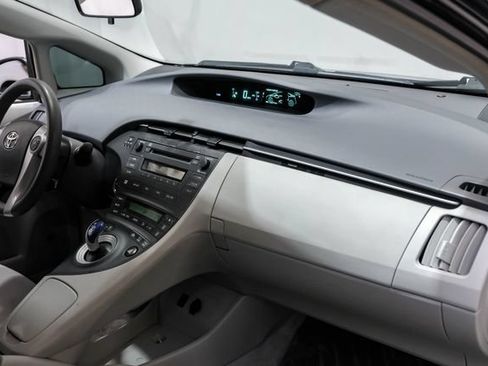 Used 2010 Toyota Prius One FWD image 19