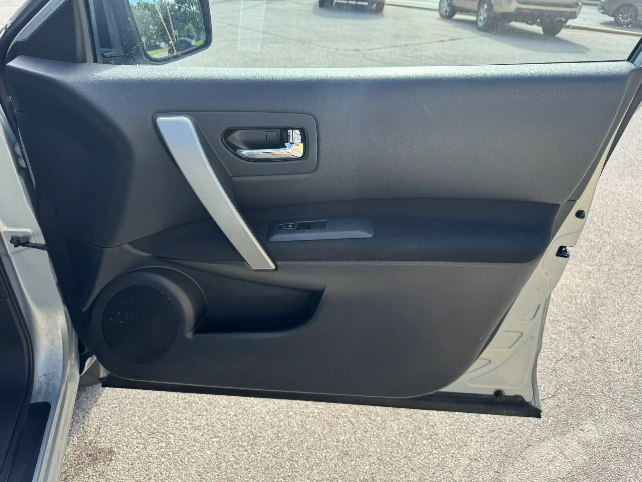 Used 2013 Nissan Rogue S w/ Special Edition Pkg AWD/4WD image 23