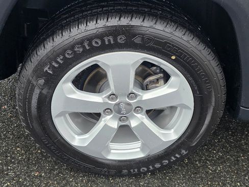 Used 2021 Jeep Compass Latitude image 27