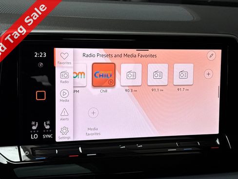 New 2025 Volkswagen Atlas Peak Edition SE image 17