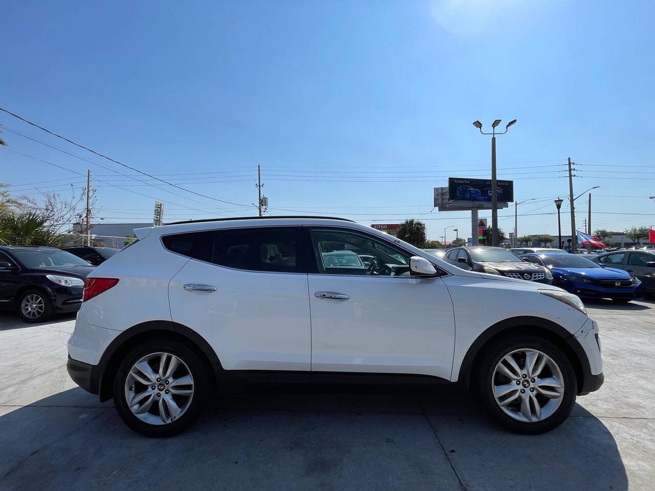 Used 2014 Hyundai Santa Fe Sport 2.0T w/ Navigation Package 06 FWD image 18