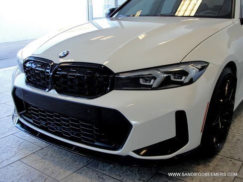 Used 2023 BMW 330i Sedan w/ M Sport Package RWD image 25