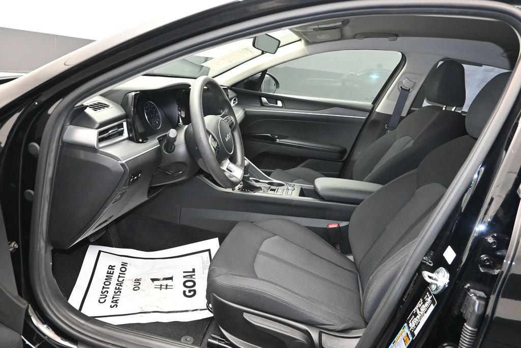 Used 2023 Kia K5 LXS FWD image 10