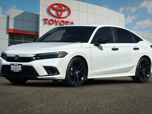 Used 2024 Honda Civic Sport image 7