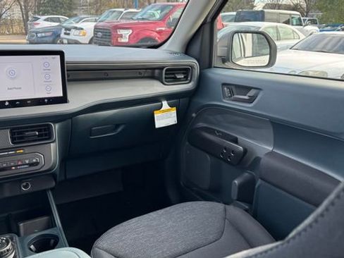 New 2026 Ford Maverick XL image 18