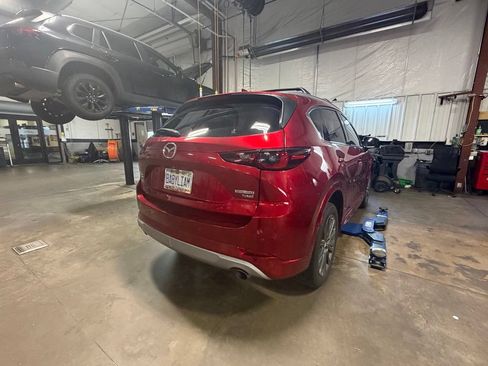 Used 2024 MAZDA CX-5 Signature AWD/4WD image 9