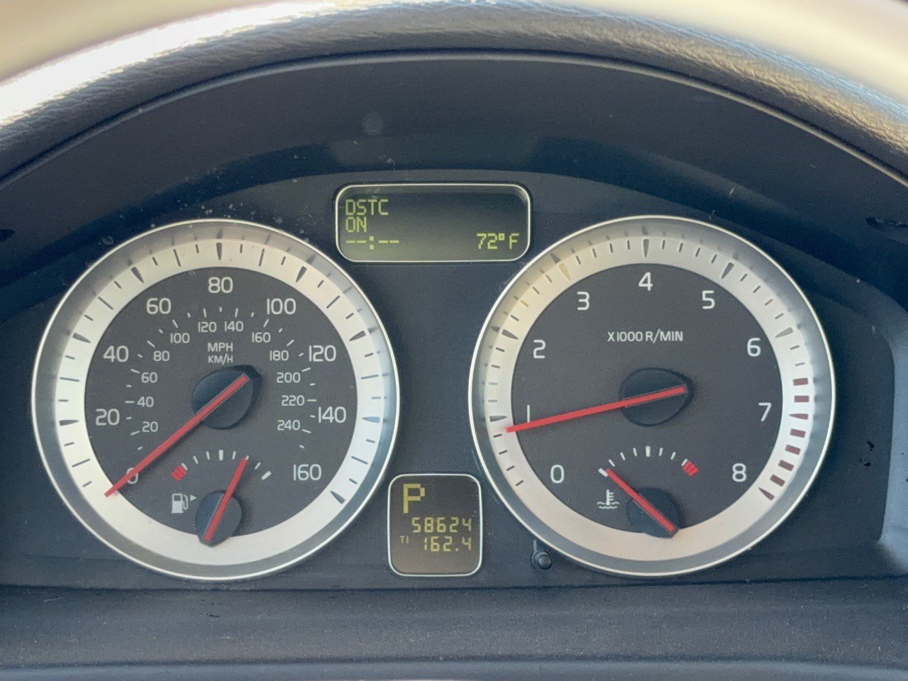 Used 2011 Volvo C70 T5 w/ Multimedia Pkg FWD image 26