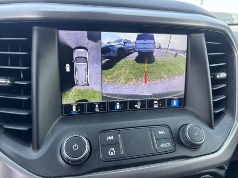 Used 2023 GMC Acadia AT4 w/ GMC Pro Grade Package AWD/4WD image 17